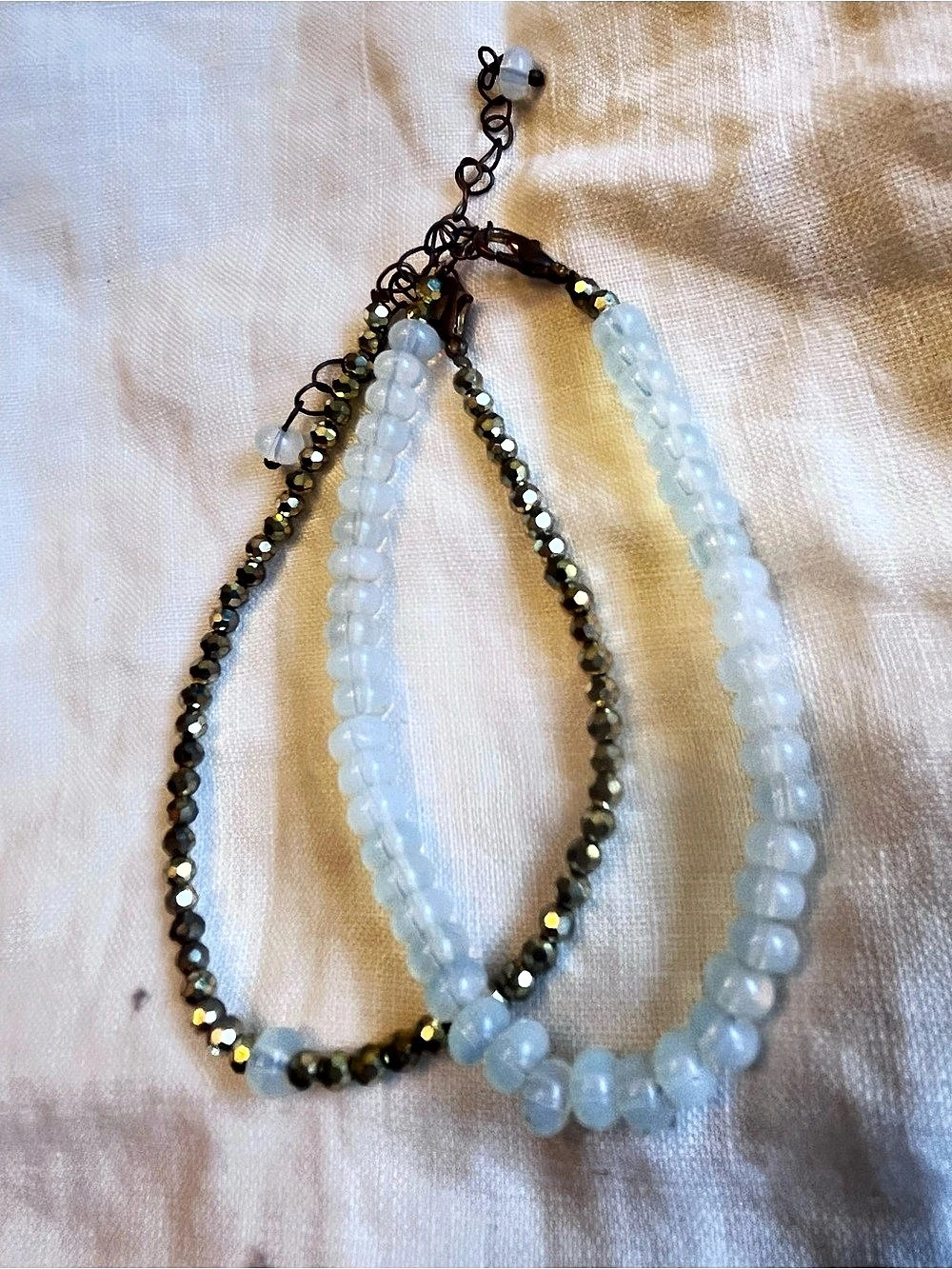 Beaded Necklace Set in Opalite & Metallic Bronze Like New